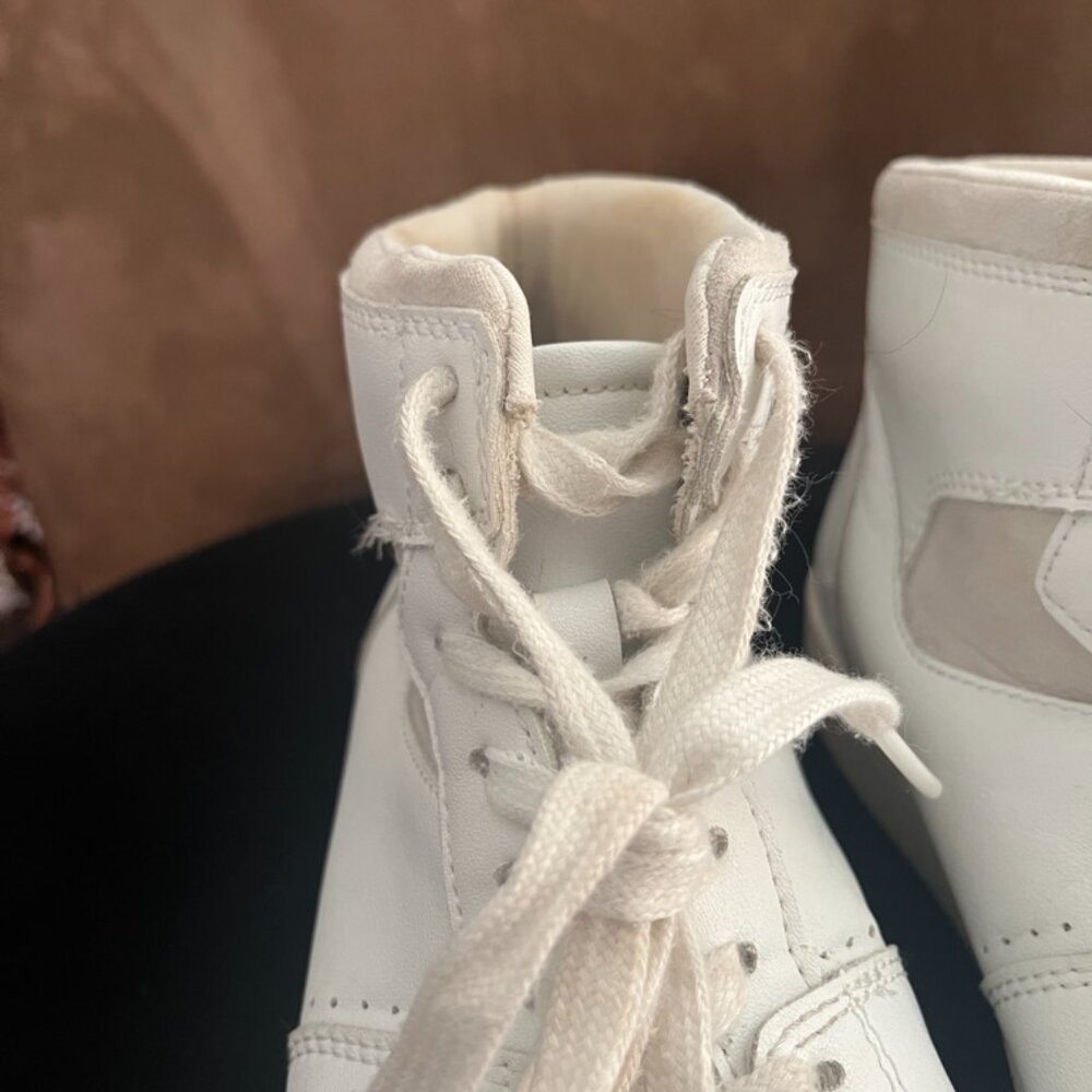 Universal Thread Skyler Women's White High Top Sneakers from Target Size 8 - Picture 3 of 9